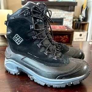 Columbia Men's Omni Heat Waterproof Black Boots EUC